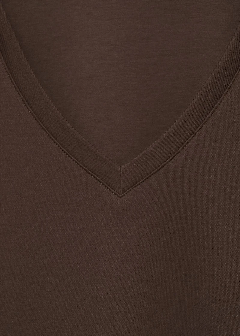 Plain V-neck cotton pajama t-shirt