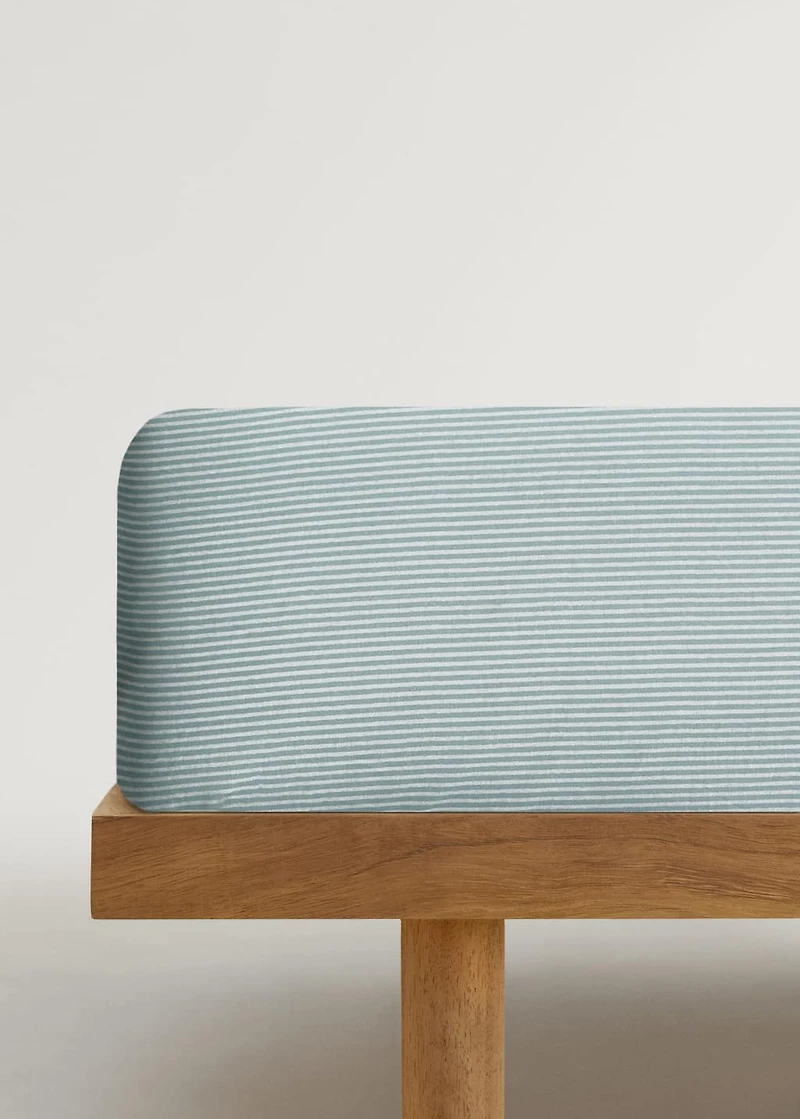 Cotton percale striped fitted sheet for crib