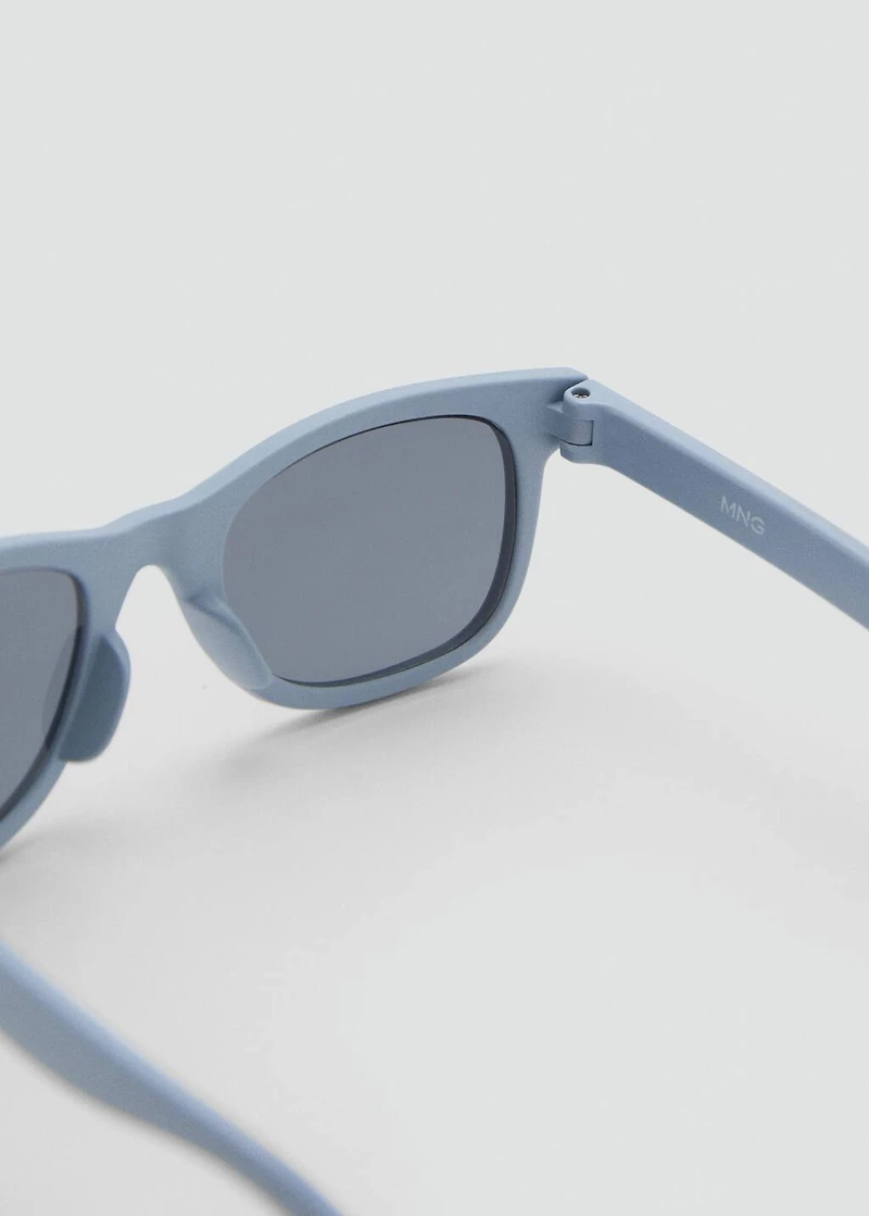 Matte frame sunglasses