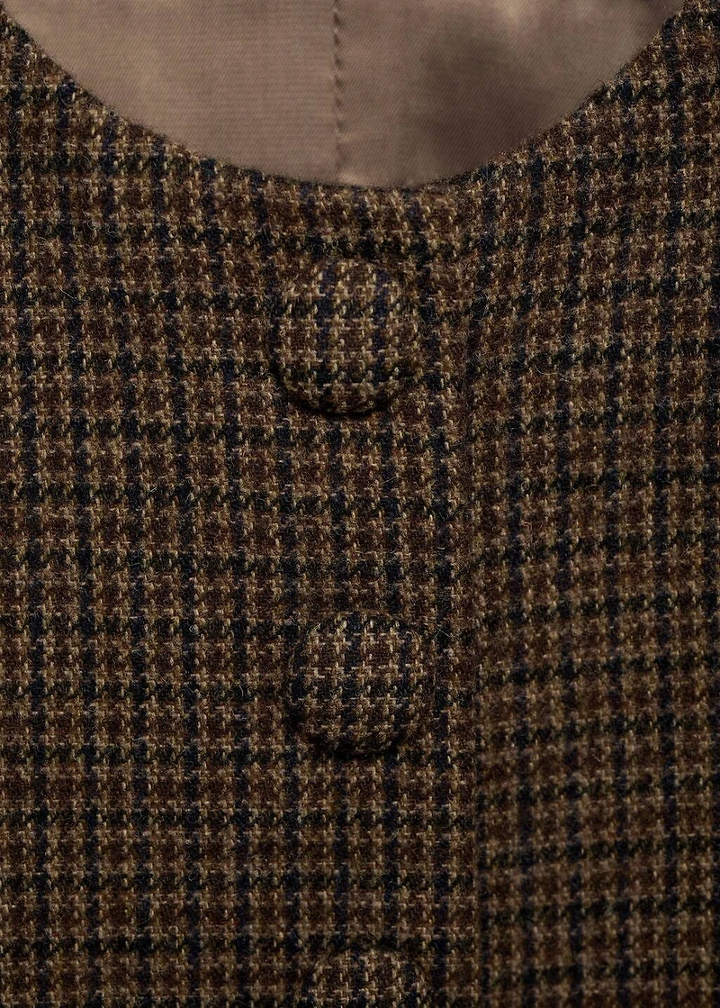 Micro-houndstooth wool vest