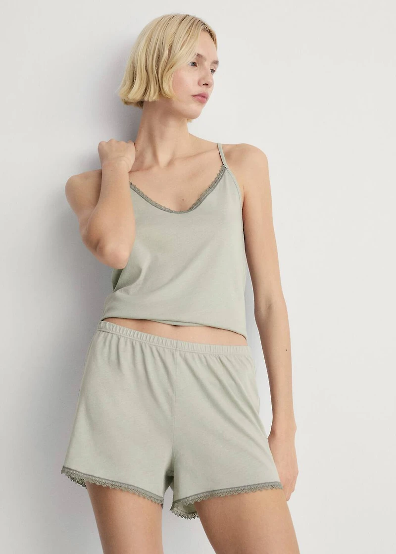 Cotton pajama shorts with lace contrast