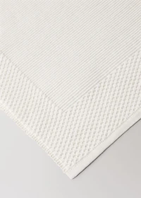 Cotton placemats with geometric pattern