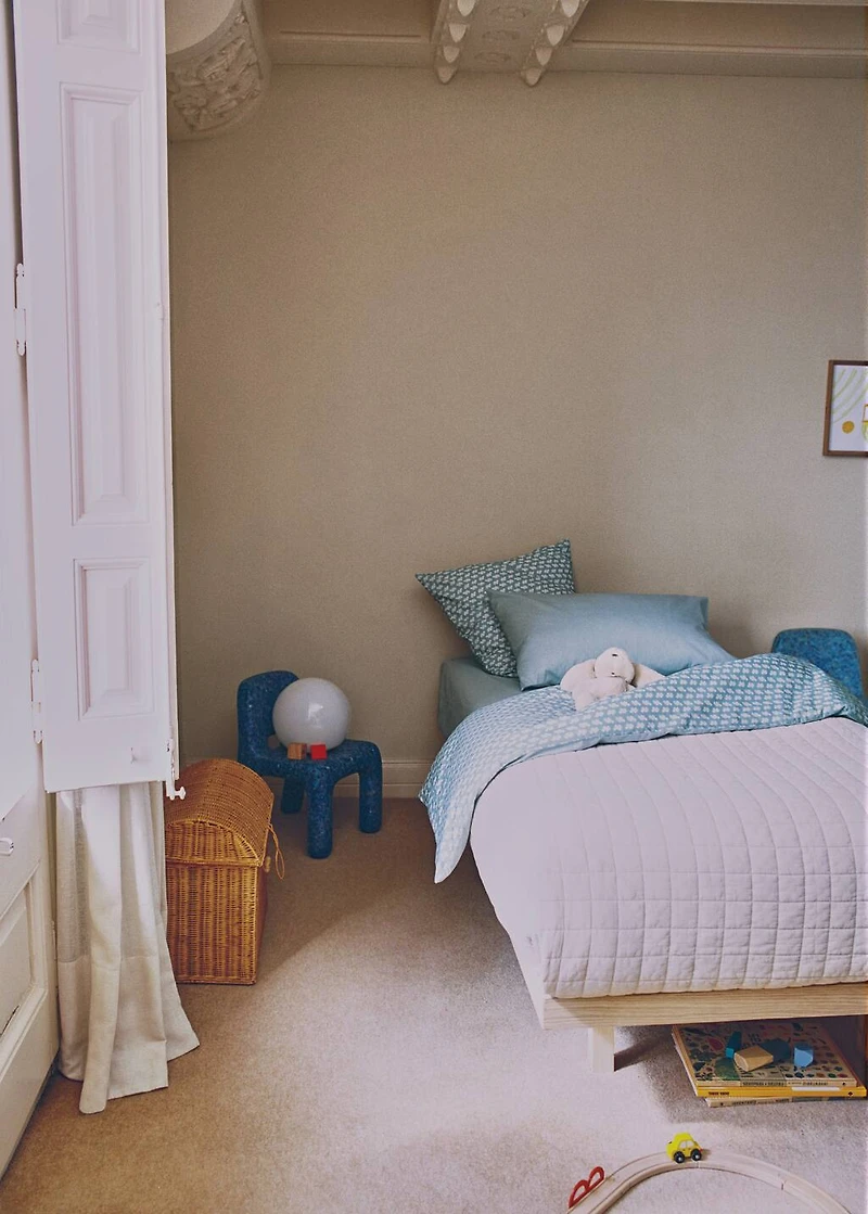 Cotton percale reversible children's duvet cover for 90cm bed
