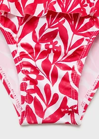 Bikini bottoms with ruffles