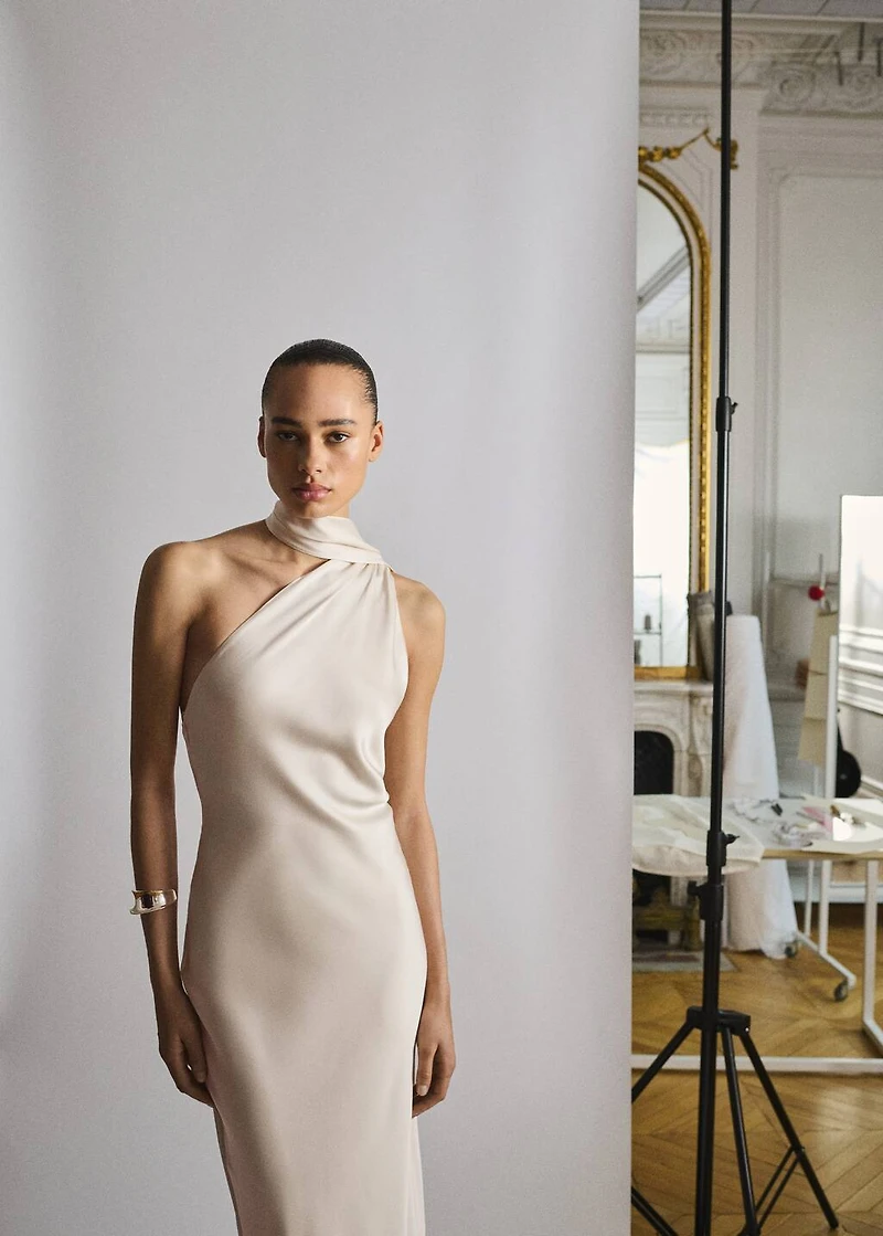 Asymmetrical bow-neck dress