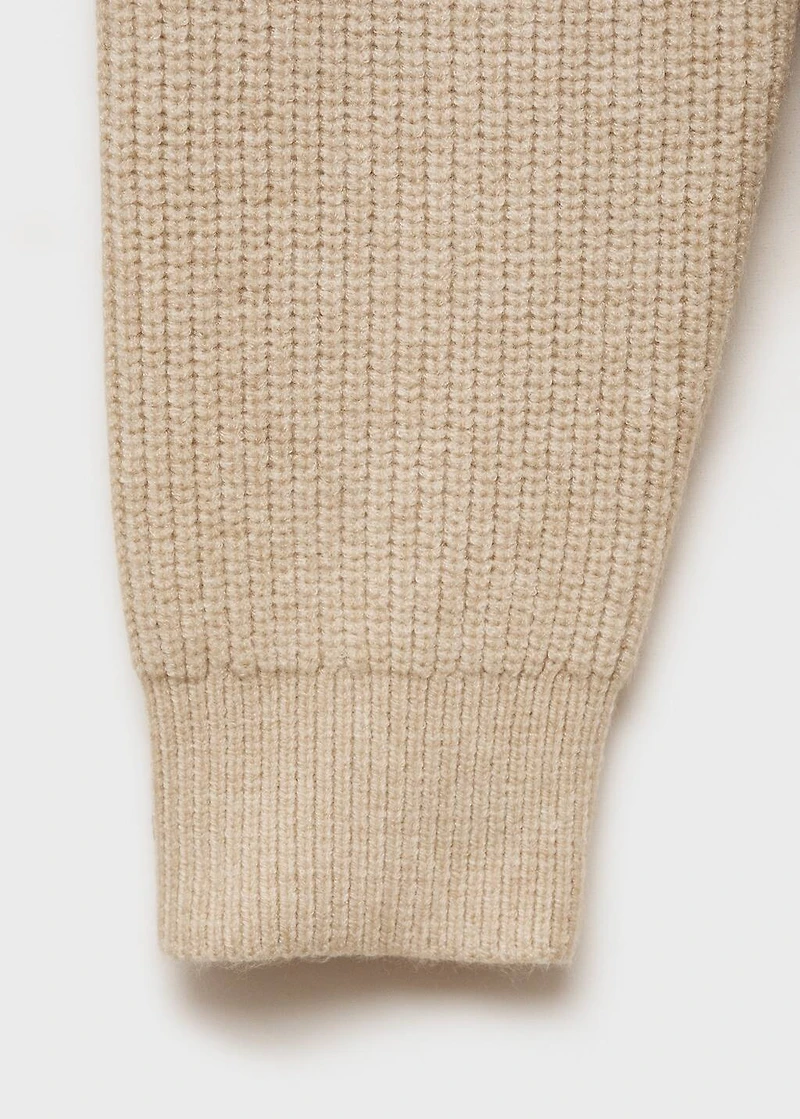 Knitted structured polo sweater