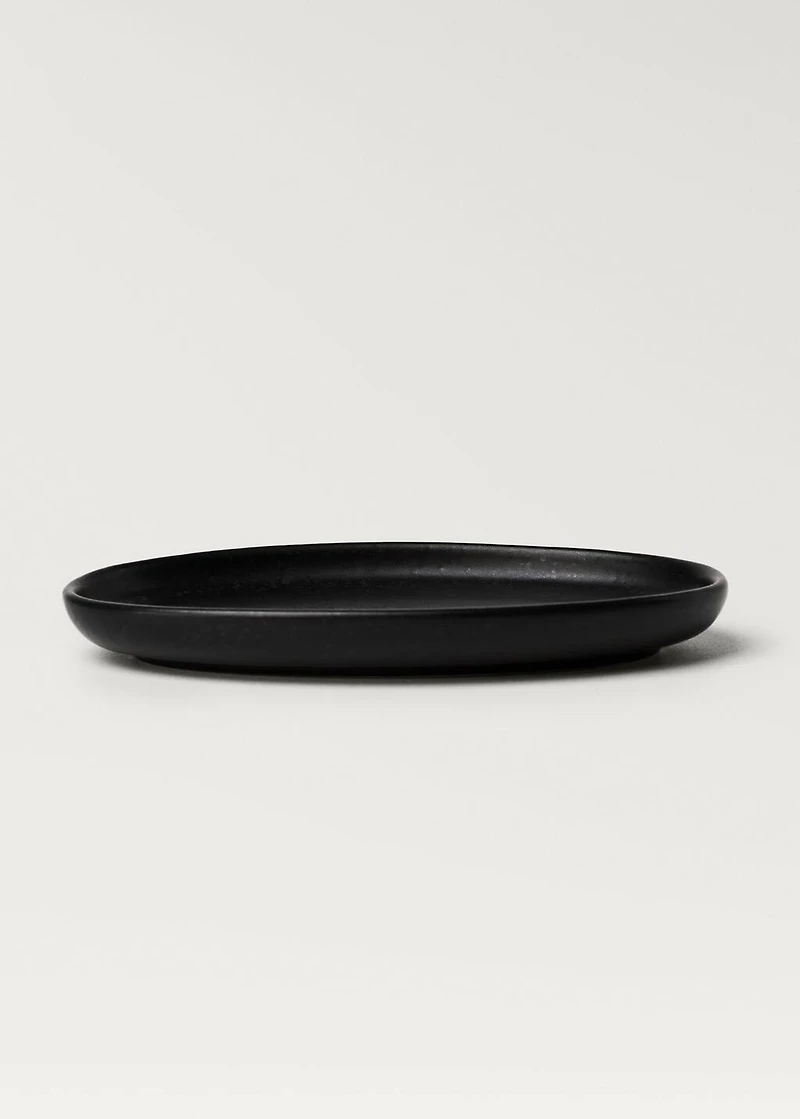 Matte-finish stoneware soap dish