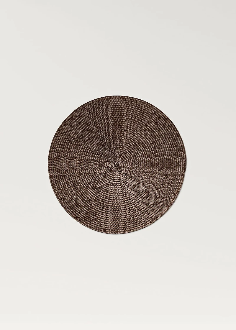 Round embossed textured placemats