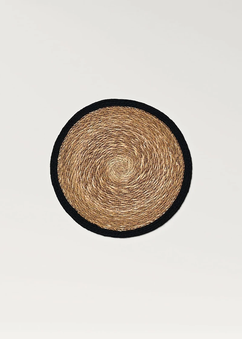 Natural fiber braided placemat