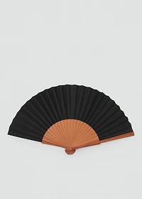 Smooth wooden fan