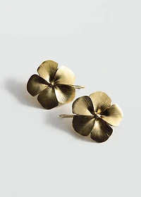 Flower-design earrings