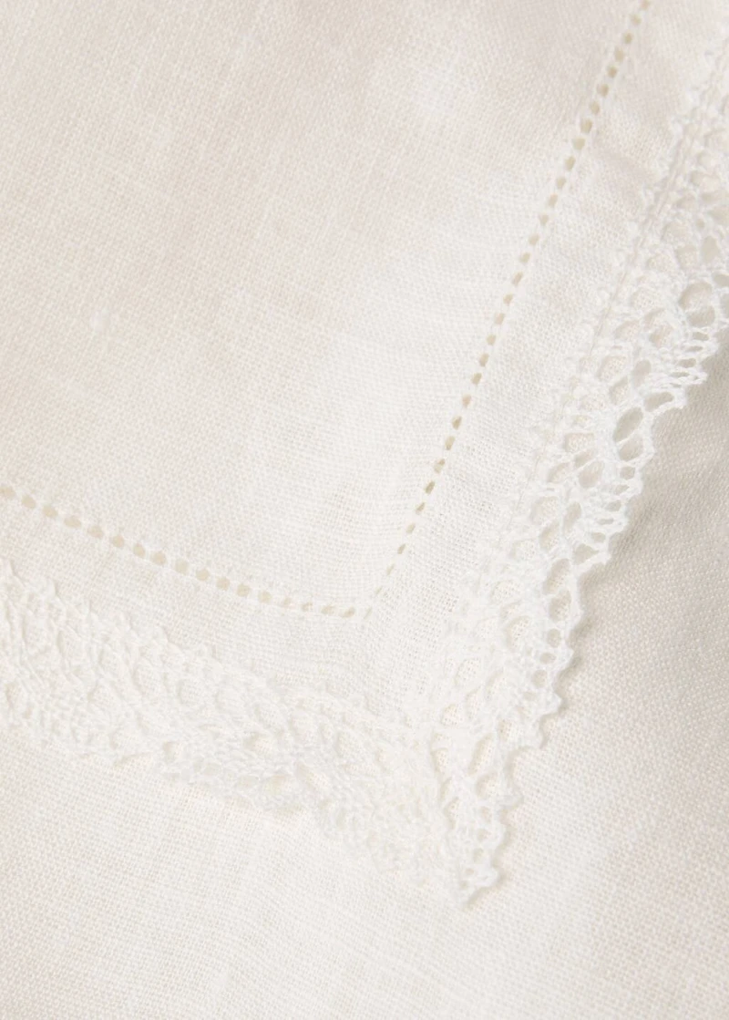 Linen lace tablecloth for 8 to 10 diners