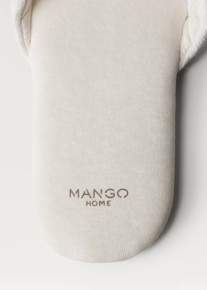 Embroidered cotton slippers