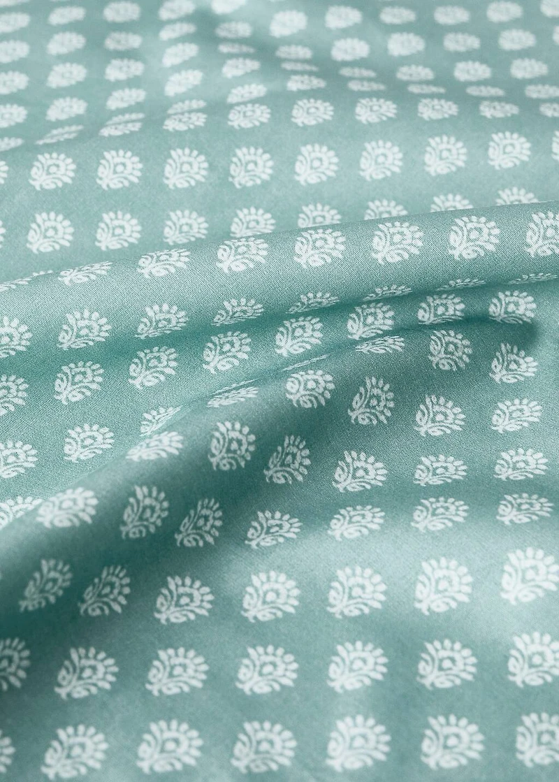 Children’s cotton top sheet with small flowers for 90 cm bed