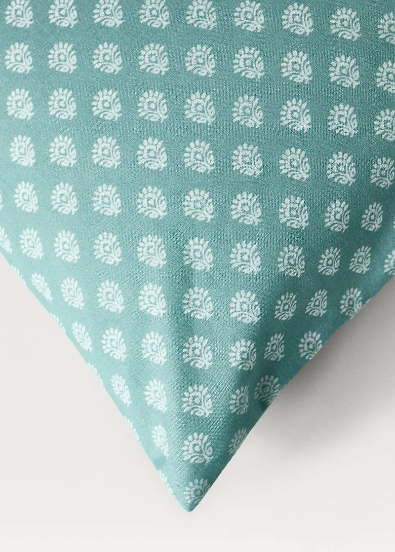 Children’s cotton percale pillowcase with small flowers 30x50 cm