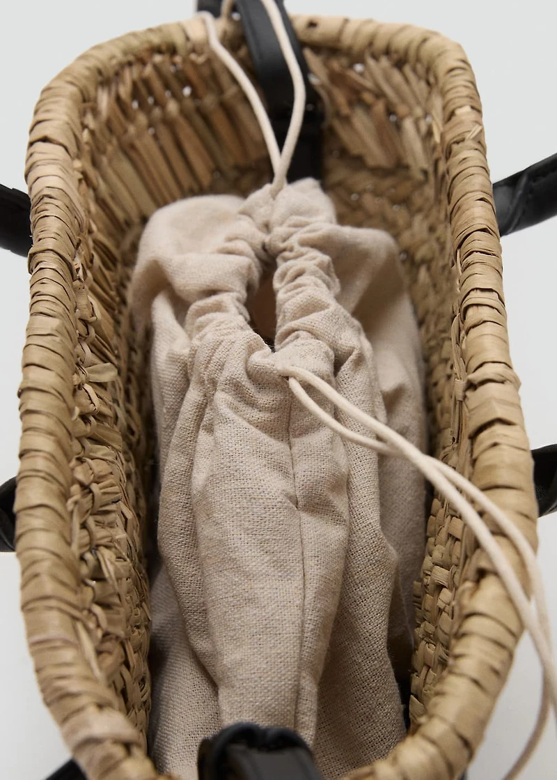 Small natural fiber basket