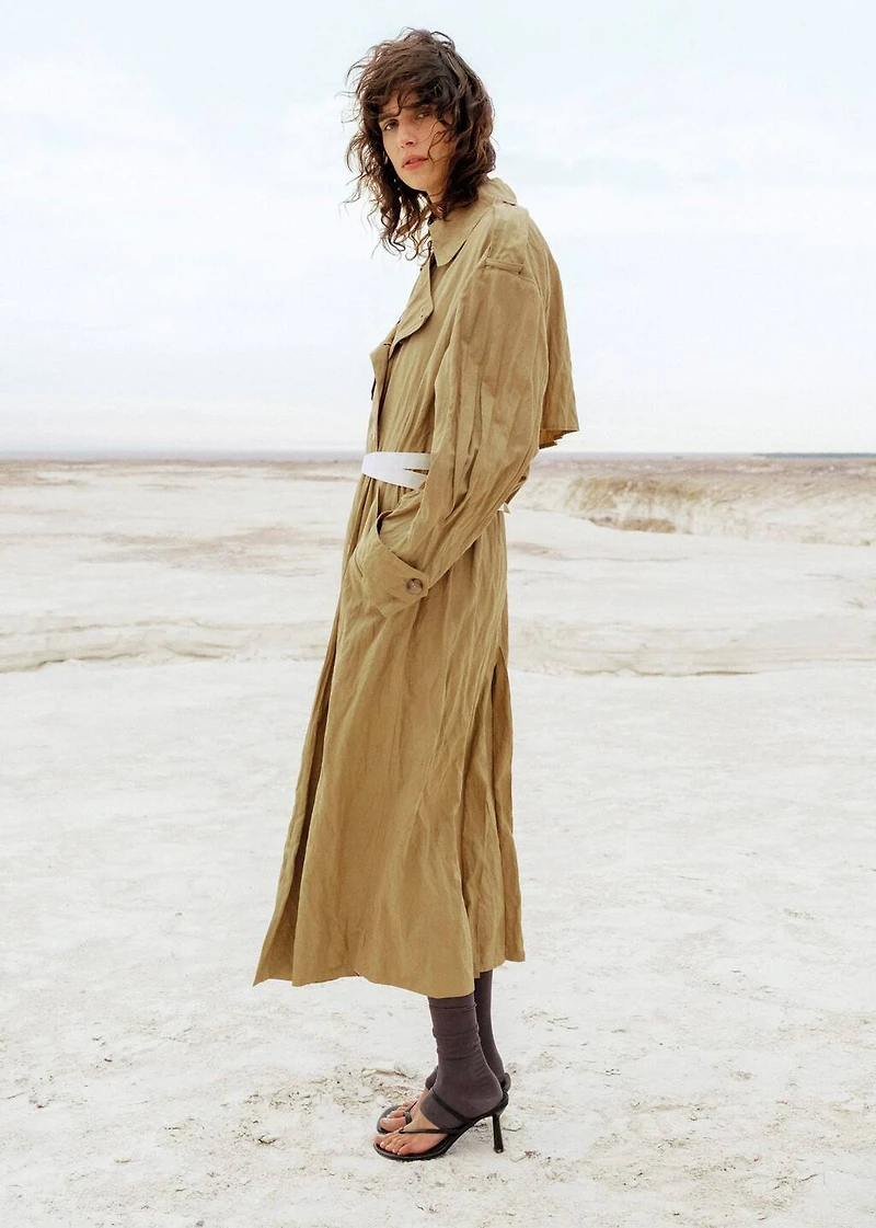 Oversized wrinkled-effect trench coat