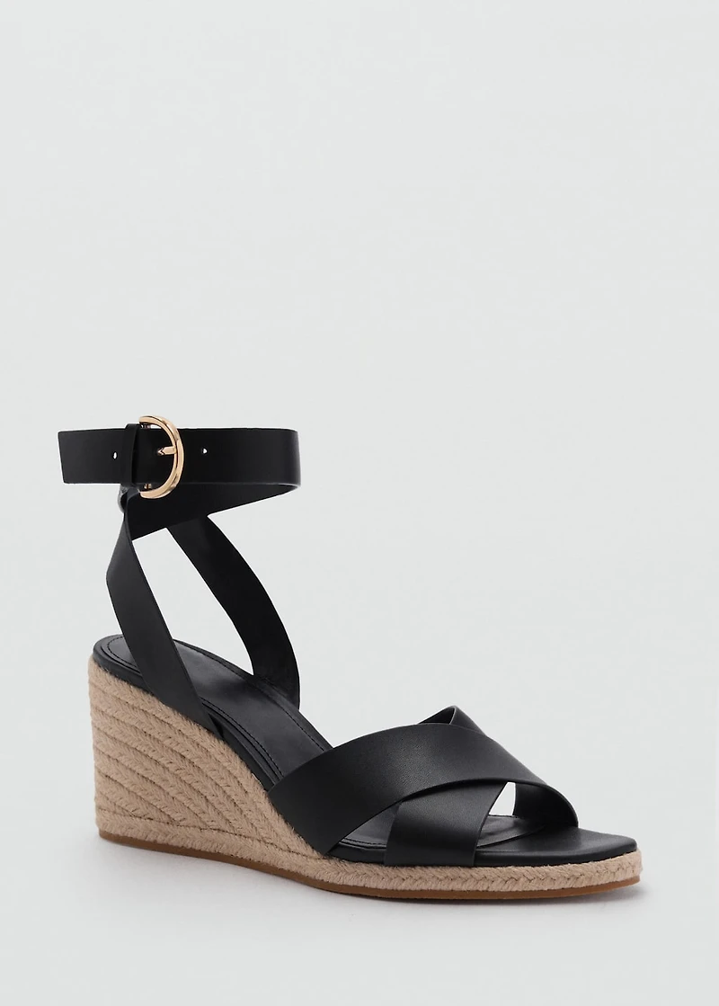 Wedge sandals with crisscross straps