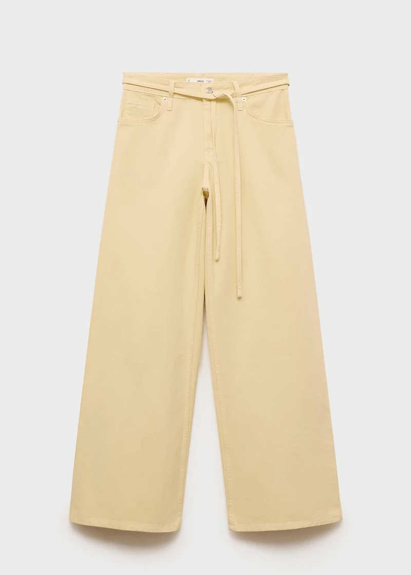Low-rise  wide leg jeans with belt