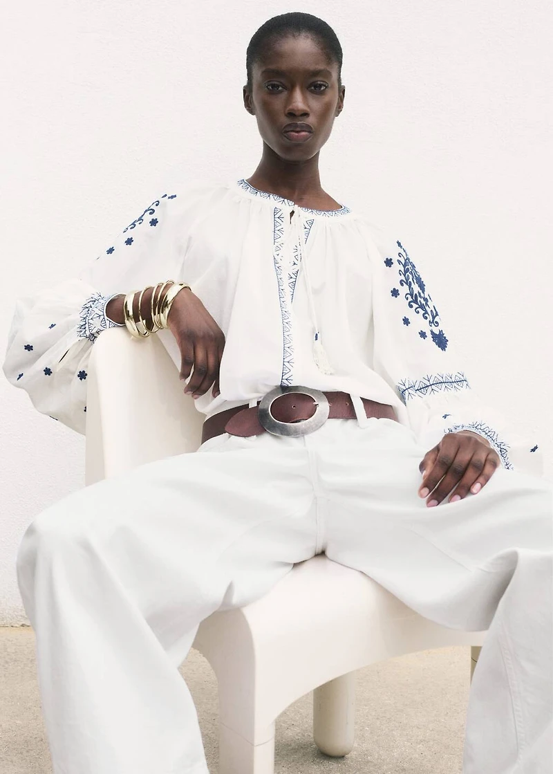 Embroidered detail shirt