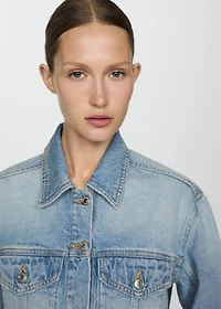 Denim jacket with frayed hem