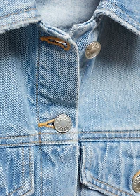 Denim jacket with frayed hem