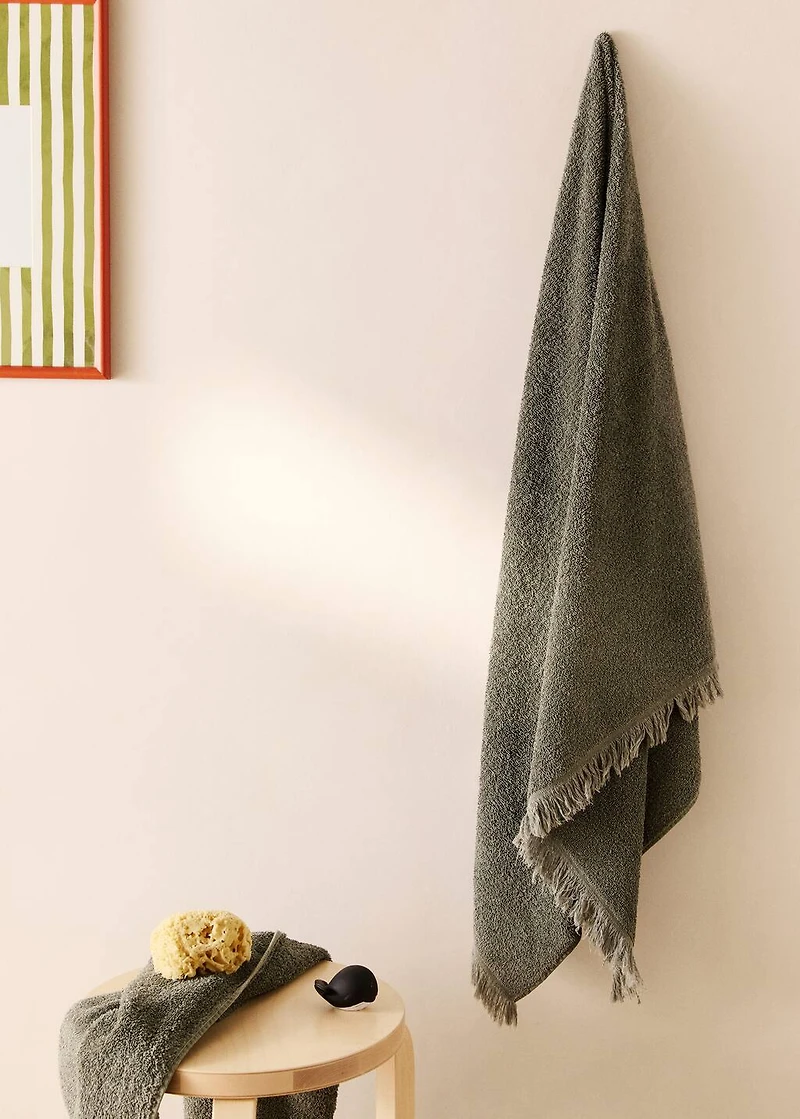 Organic cotton children's shower towel with fringes