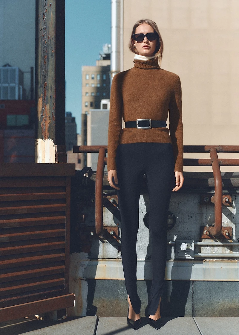 Turtle neck sweater