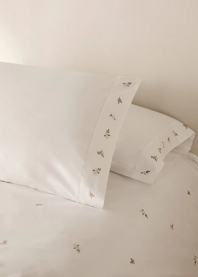 Percale cotton pillowcase with embroidered flower 45x110 cm