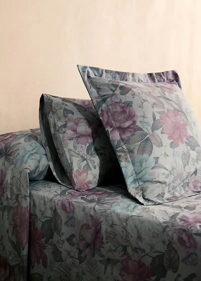Two cotton percale multi-colored floral-print pillowcases 60x60 cm