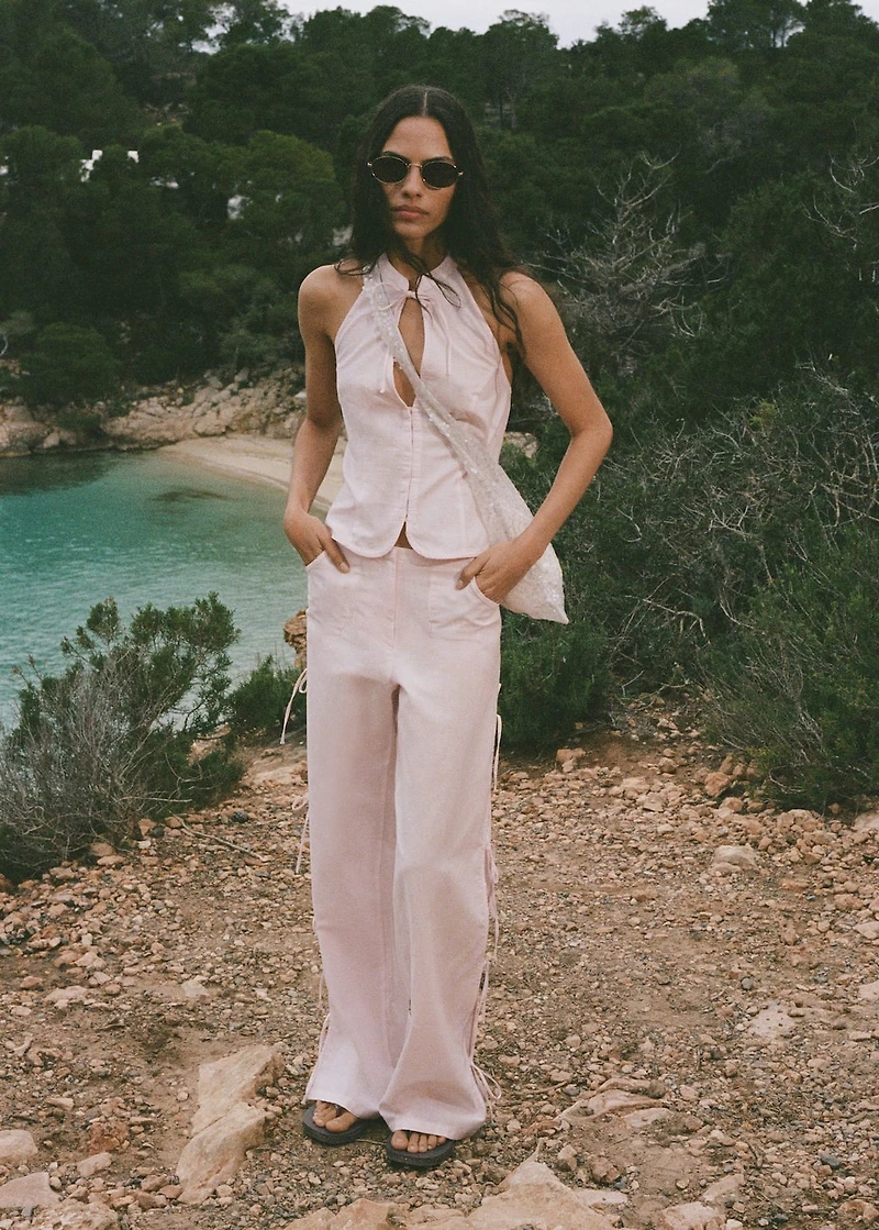 Straight pants with slits and bows