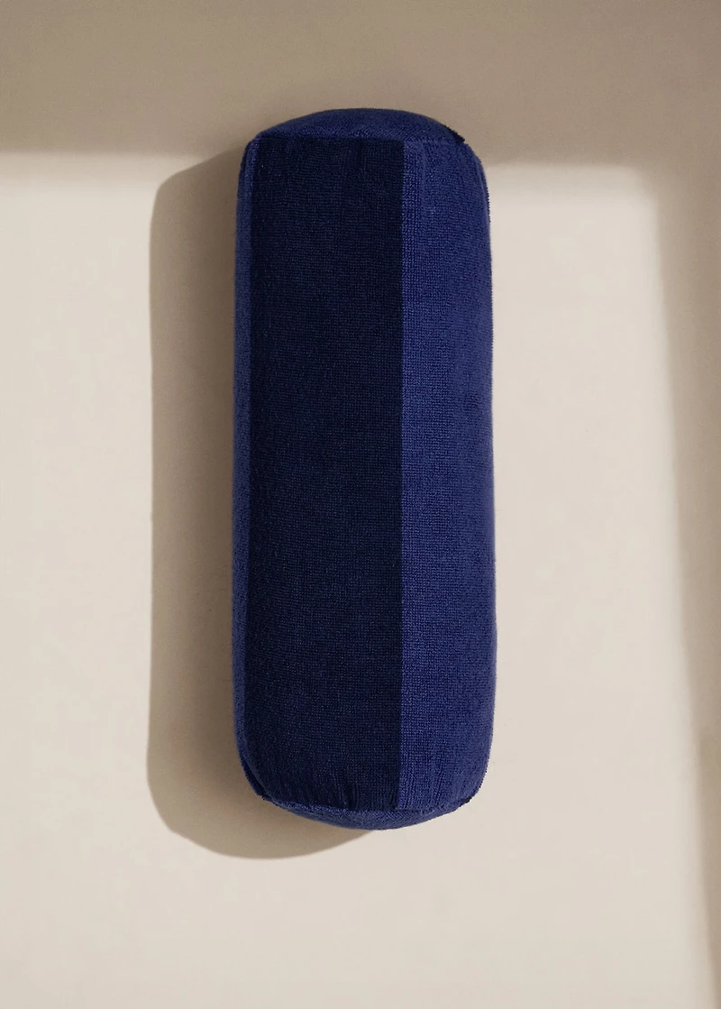Towel-effect bolster cushion