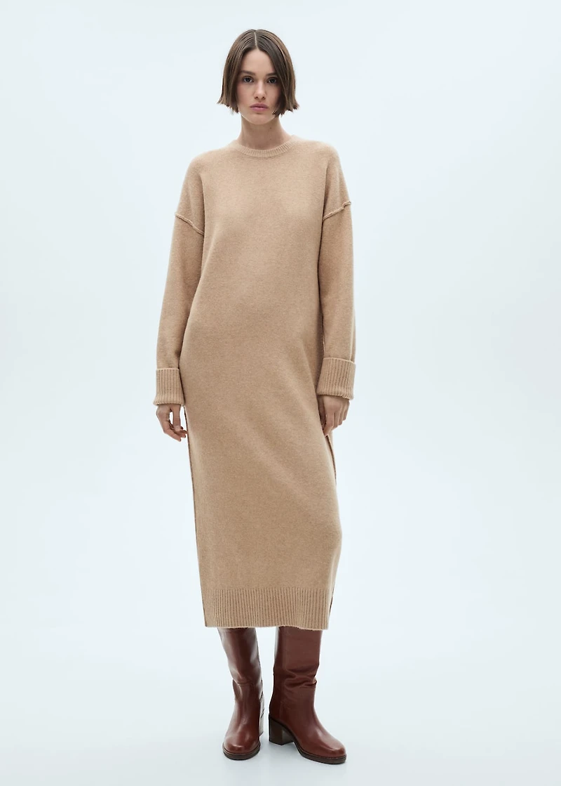 Knitted dress with ribbed finishes