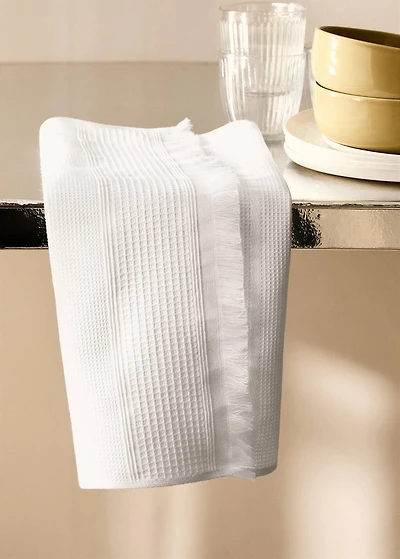 Textured cotton kitchen towel with fringes