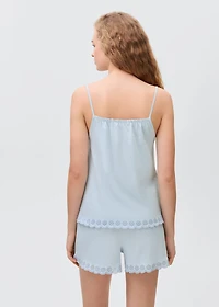 Pajamas with embroidered details