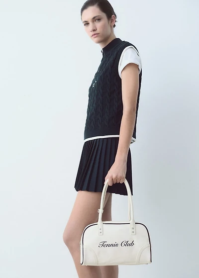 Shoulder bag with printed message