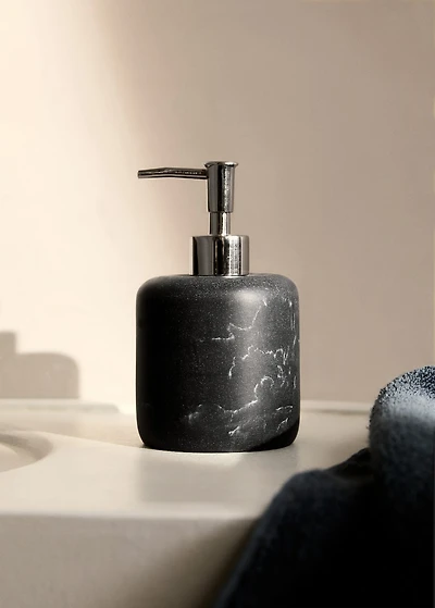 Soap dispenser with marble effect