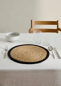 Natural fiber braided placemat