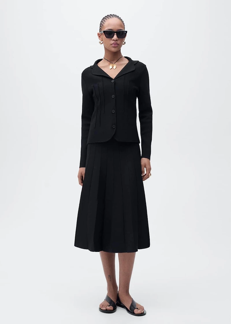 Knitted jacket with lapel collar