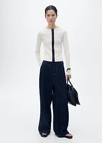 Cotton cardigan with contrasting closure