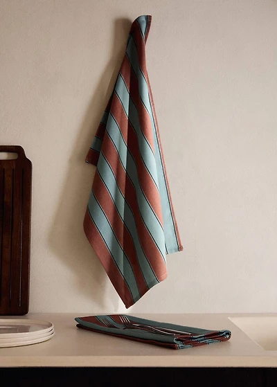 Two-tone striped kitchen towel