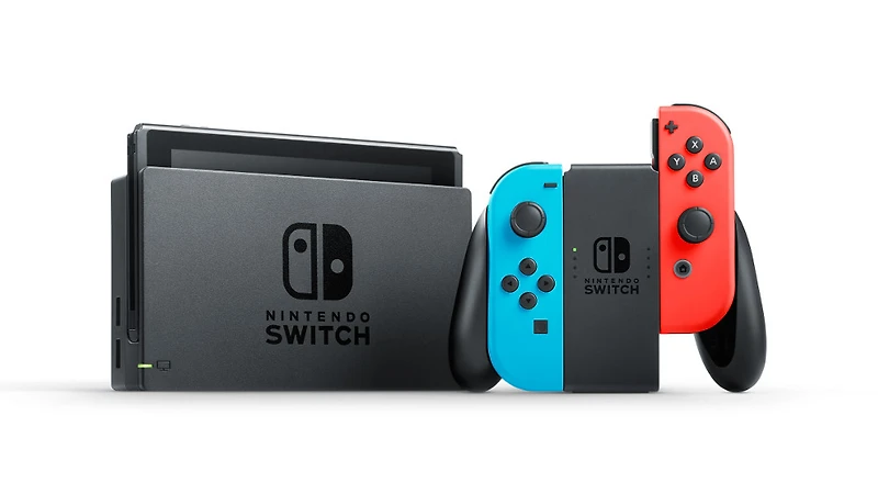 Nintendo Switch - Pré-Joué (disponible en magasin seulement) - La couleur peut varier 