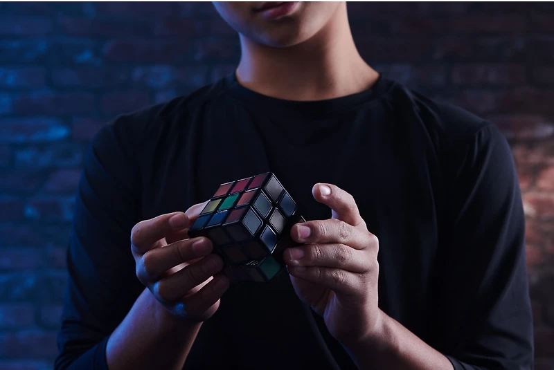 Rubiks Phantom 3x3 Cube 