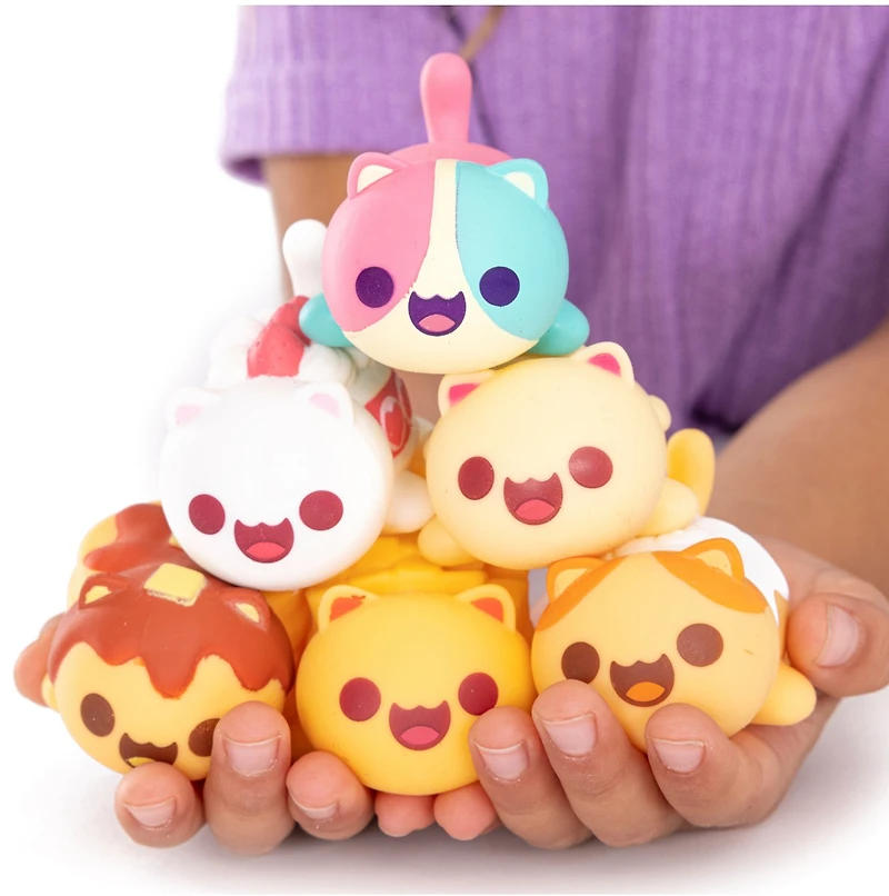 Aphmau Squishy Figures – Series 1 – One Variation Chosen at Random