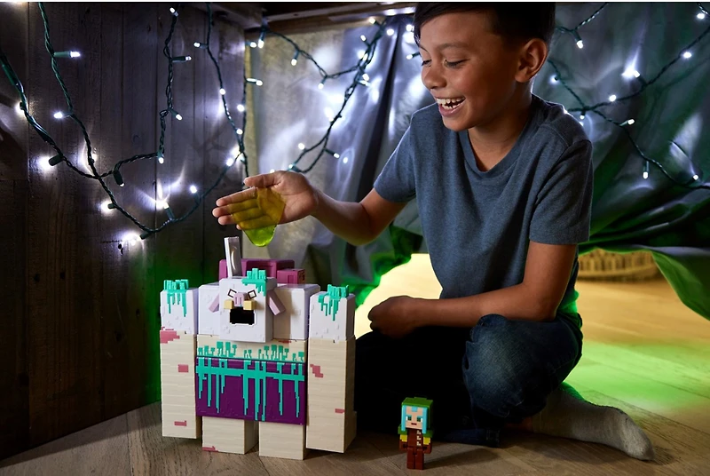 Minecraft Legends Devourer Figure 