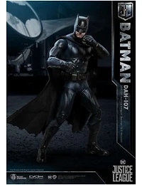 DC Comics Justice League Batman. Dynamic 8ction Heroes 
