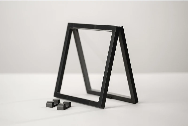 Biogenik Floating Display Frame – 2 pack