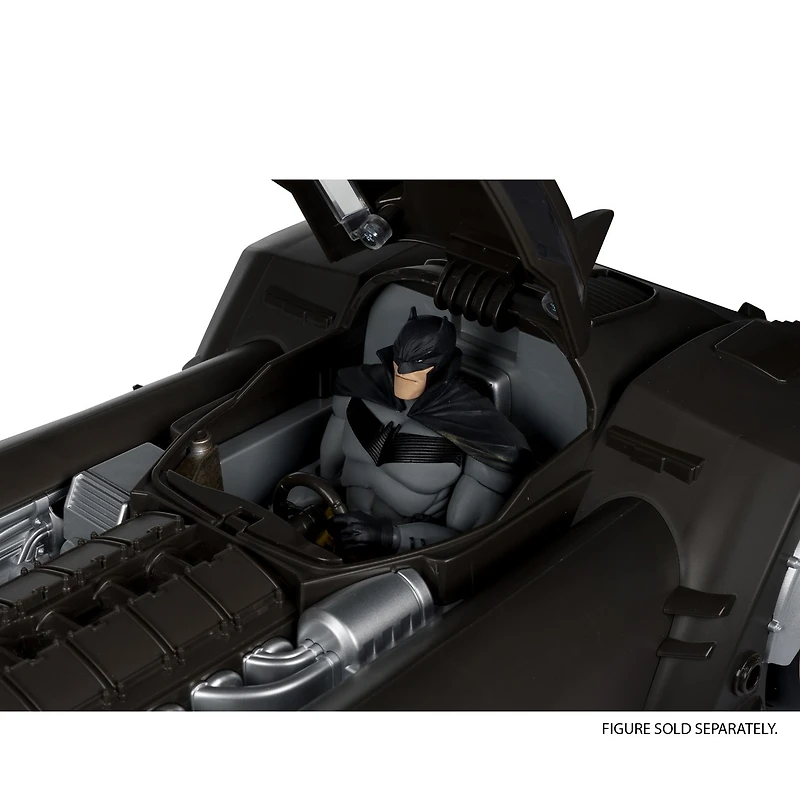 DC Multiverse Batmobile (Batman: White Knight) (Gold Label) Vehicle 