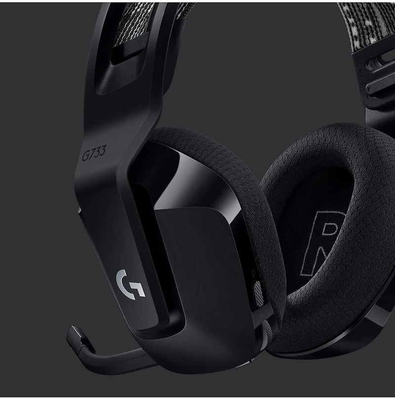 Logitech G733 Lightspeed Wireless Gaming Headset