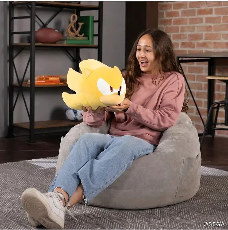 Sonic the Hedgehog: Mocchi Mocchi Super Sonic Mega Plush